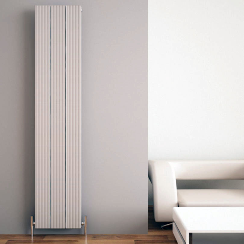 Carisa Elvino Termoarredo Verticale in Alluminio Design Moderno Bianco