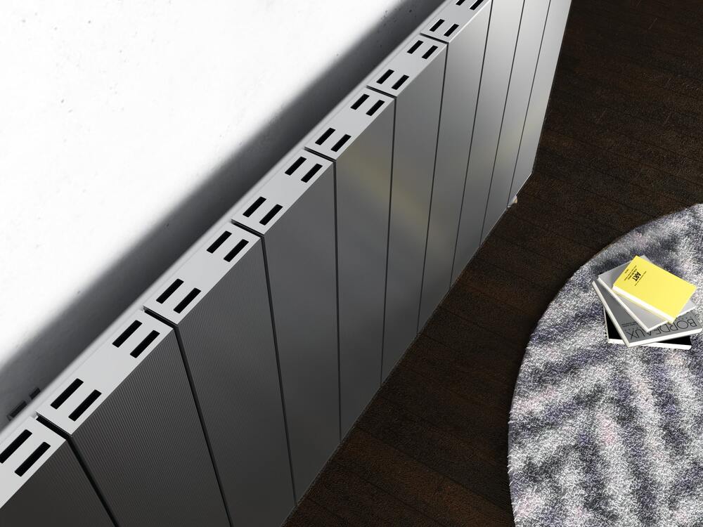 Carisa Elvino Termoarredo Orizzontale in Alluminio Design Moderno Anodizzato Lucido
