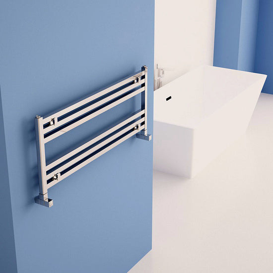 Scaldasalviette Carisa Fame H in Alluminio Anodizzato Lucido dal Design Moderno 