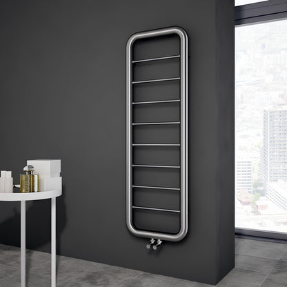Scaldasalviette Carisa Paros in Acciaio Inox Design Moderno Lucido a Specchio 