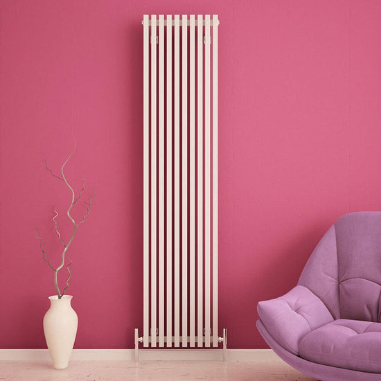 Radiatore verticale in alluminio Carisa Sophia Design Moderno Bianco 