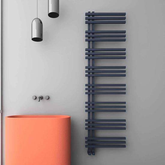 Scaldasalviette Carisa Terra in Alluminio Design Moderno Antracite 