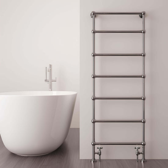 Scaldasalviette Carisa Victoria in Acciaio Design Moderno Cromato 
