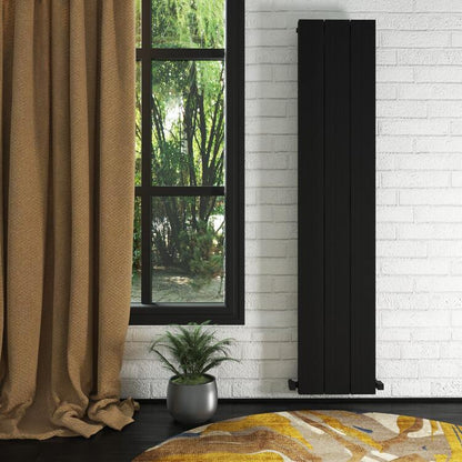 Carisa Elvino Termoarredo Verticale in Alluminio Design Moderno Nero 